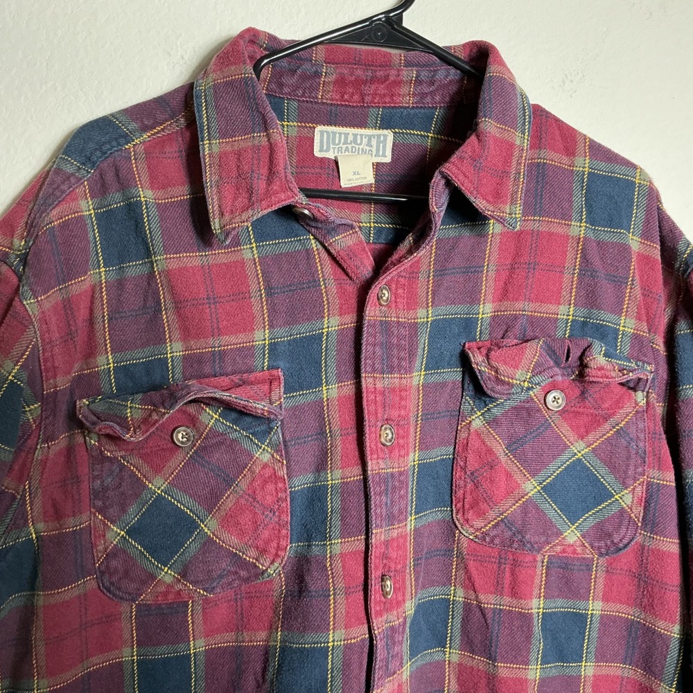 Duluth Trading Co Flannel Shirt Mens XL Burgundy Navy Thick Heavyweight Workwear